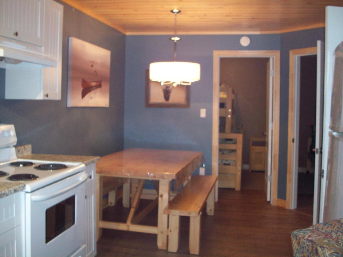 Lakewoods Cottage Oxtongue Lake エクステリア 写真