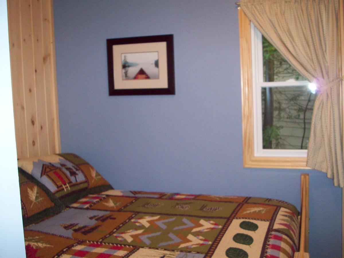 Lakewoods Cottage Oxtongue Lake エクステリア 写真