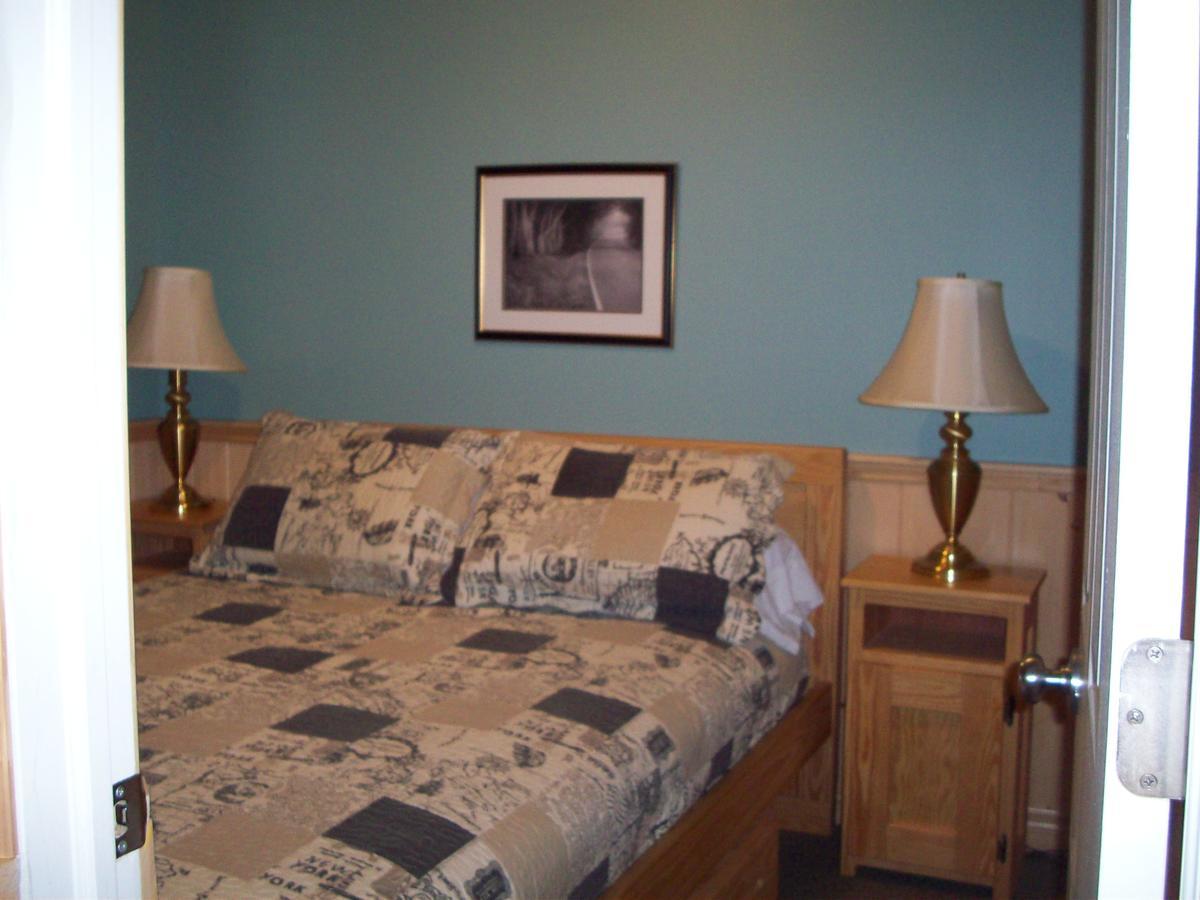 Lakewoods Cottage Oxtongue Lake エクステリア 写真
