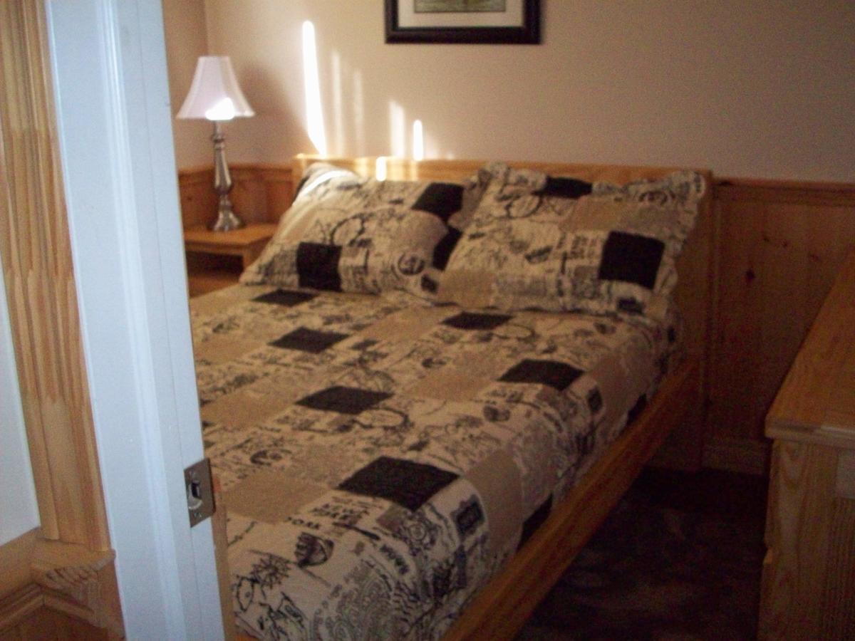 Lakewoods Cottage Oxtongue Lake 部屋 写真